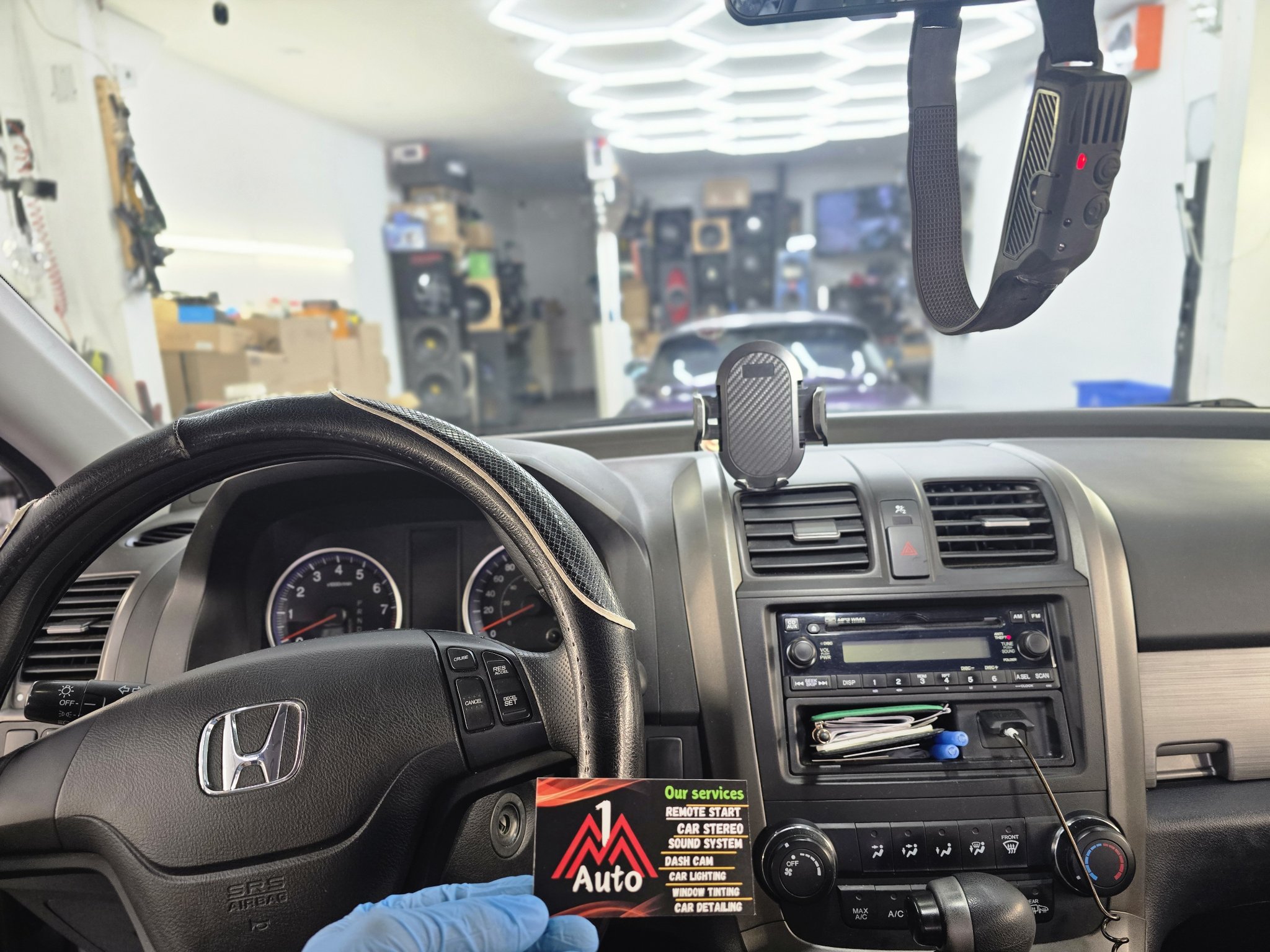2009 Honda CR-V dashboard with the original stock radio